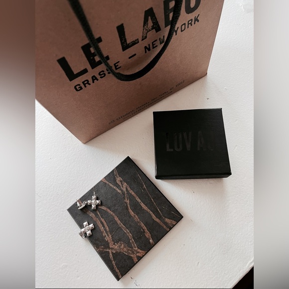 SOLD OUT $85 LUV AJ CROSS DANGLE EARRINGS MEJURI GORJANA BAUBLEBAR FREE PEOPLE - Picture 2 of 12